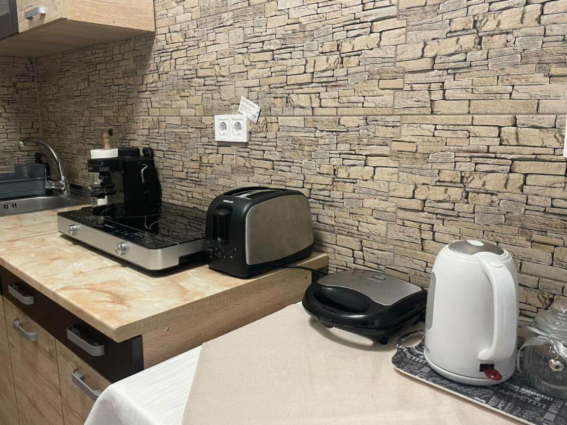 Krisztina Apartman 81 Hajdúszoboszló Buitenkant foto